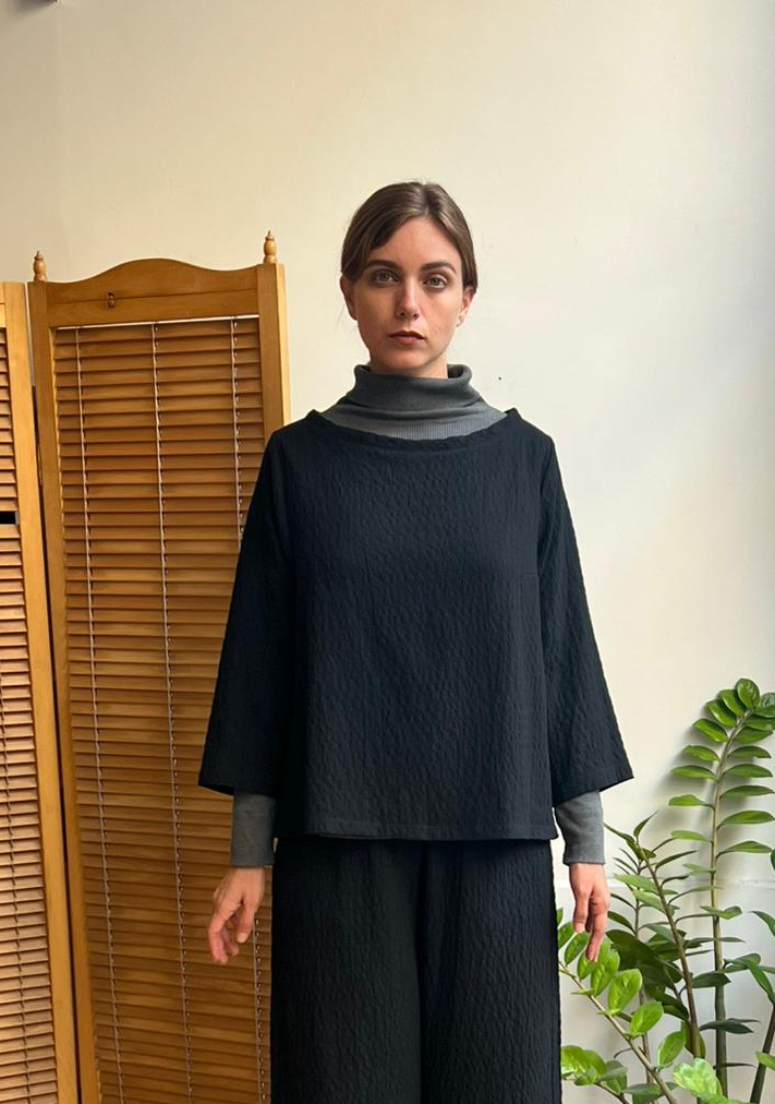 חולצת ניקו שחור