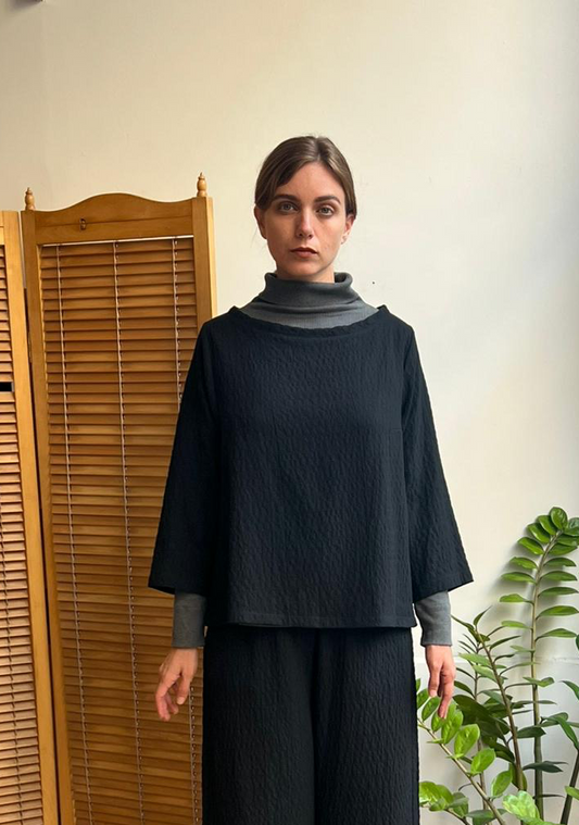 חולצת ניקו שחור