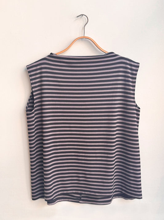 חולצת אלבי פס שחור סגול