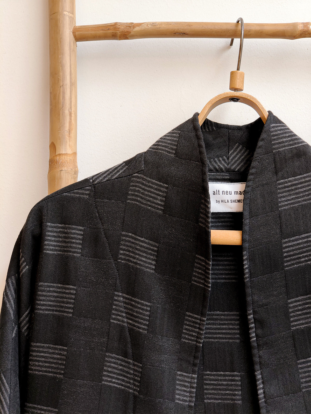 מיני קימונו שחור קוביות