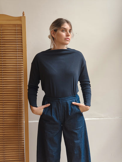 חולצת בייסיק אלמנט כחול