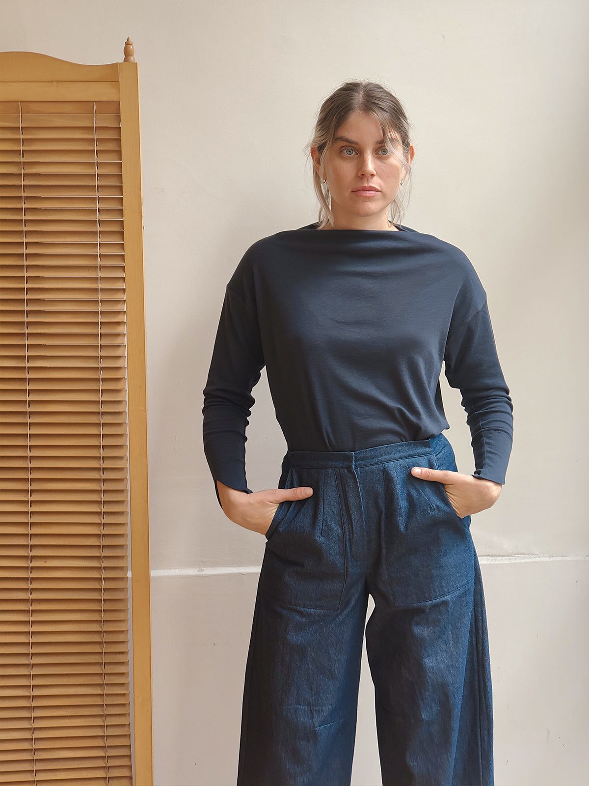 חולצת בייסיק אלמנט כחול