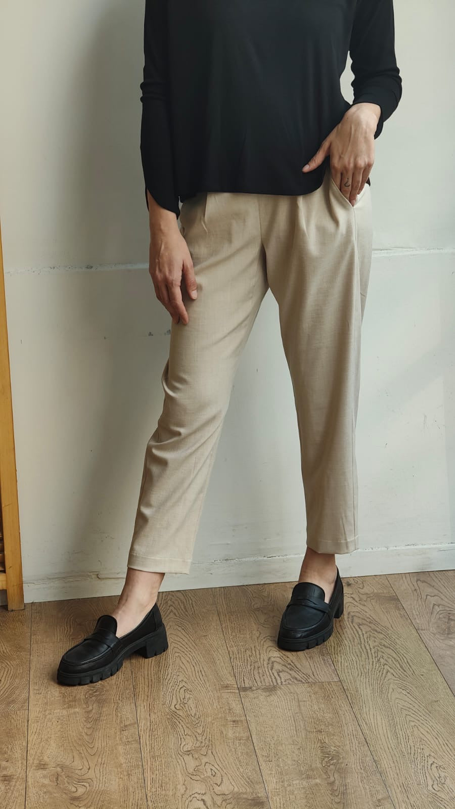 מכנסי טוליפ אבן