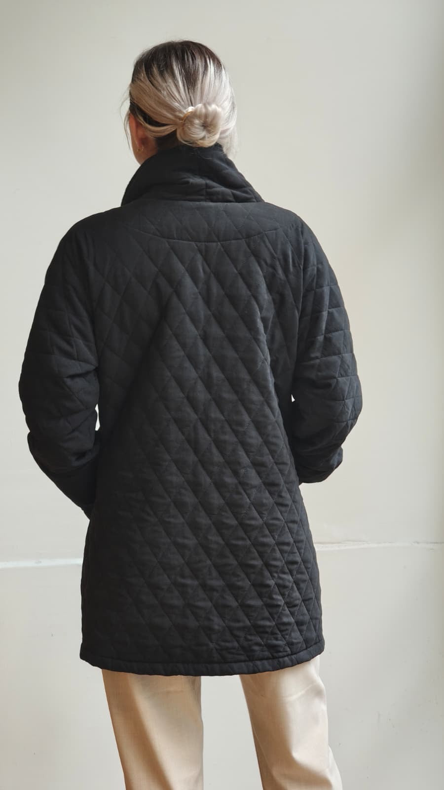 מעיל גריסון קווילט שחור