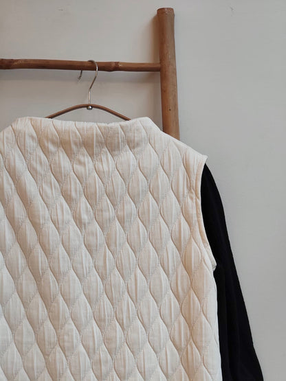 אפודת קווילט שמנת