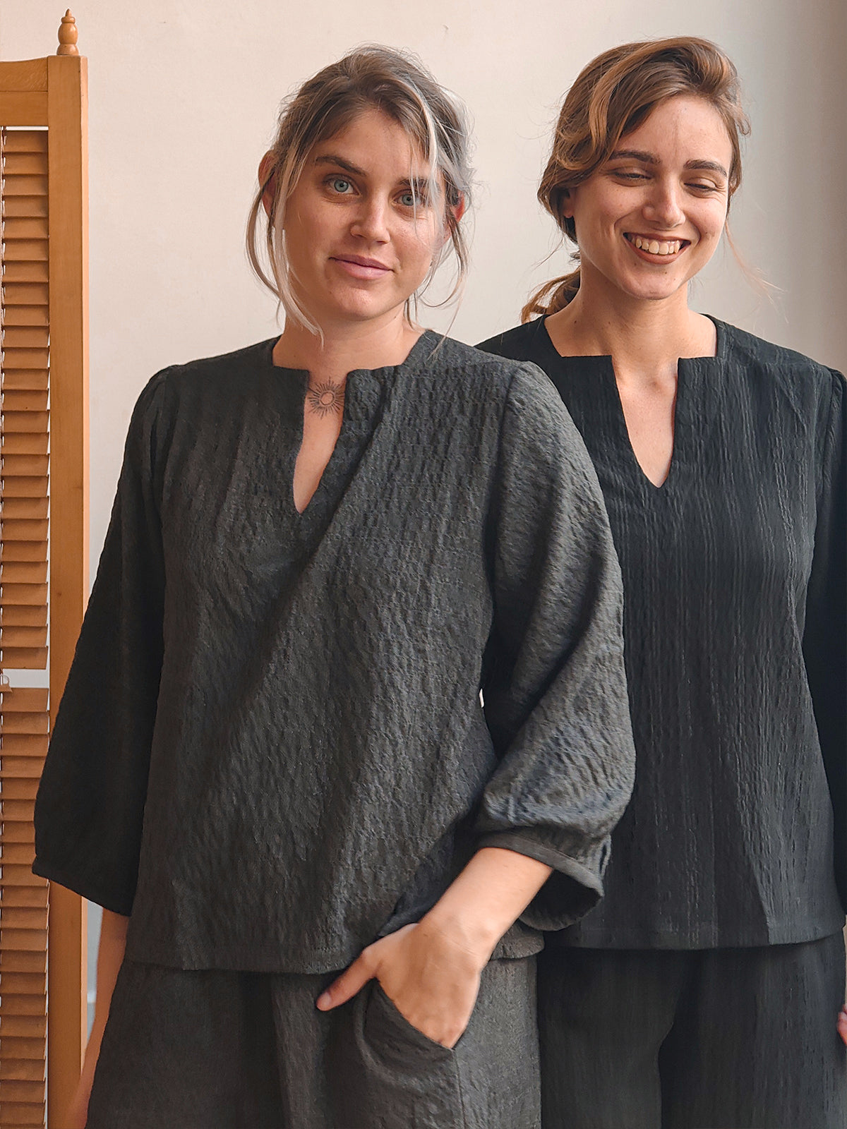 חולצת פאף אפור