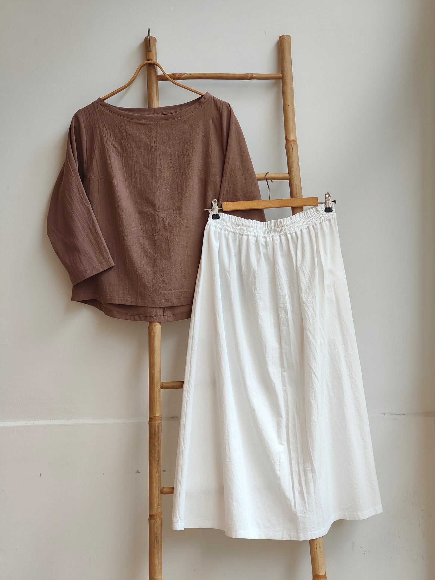 חולצת ניקו כותנה חום