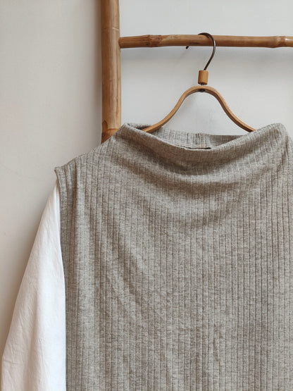 אפודת בלייר סריג ריב אפור זית