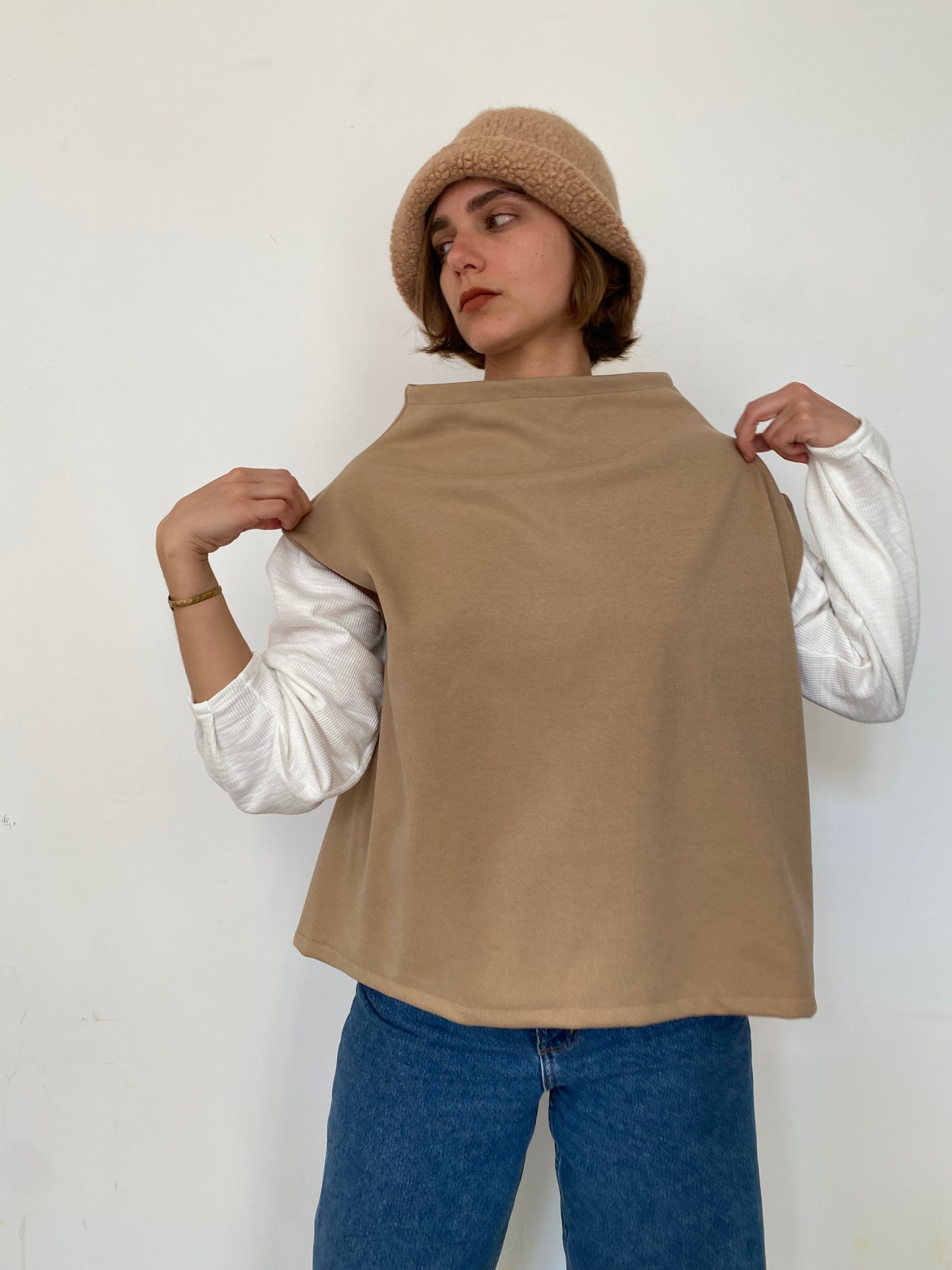 אפודת בלייר חומה